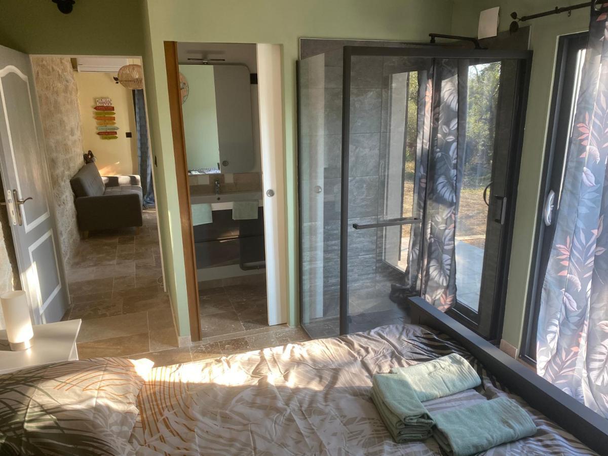 Appartement de charme avec jaccusi Vezenobres Extérieur photo